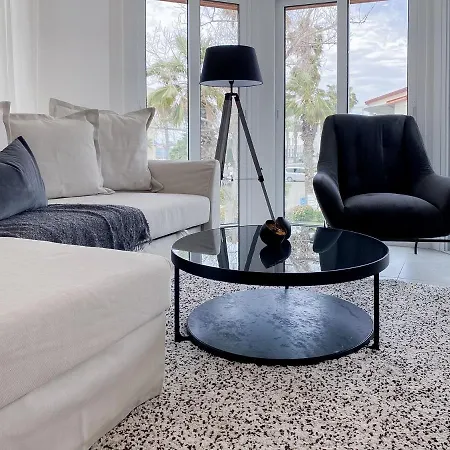 Apartament Phaedrus Living: Seaview Luxury Flat Limnaria 134 Pafos