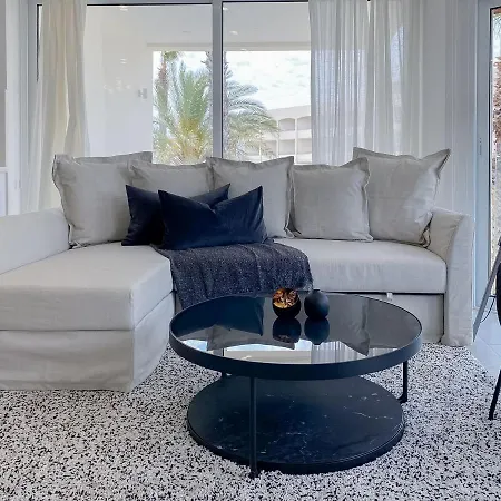 Apartament Phaedrus Living: Seaview Luxury Flat Limnaria 134 *