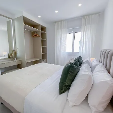 Phaedrus Living: Seaview Luxury Flat Limnaria 134 דירה *
